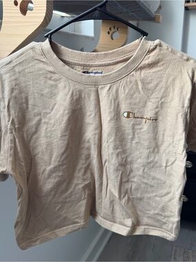 champion tan cropped tee